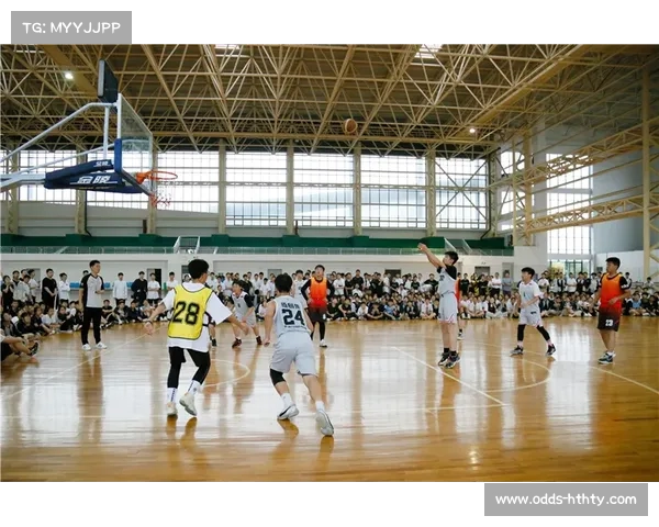 英格兰联赛杯普利茅斯主场告捷